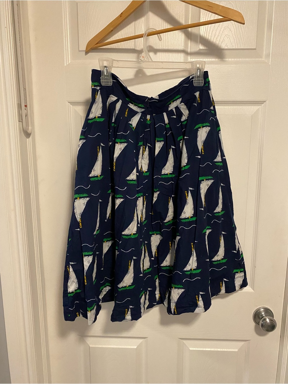 Navy Sailboat Print Pleated Cotton Skirt - Picture 4 of 5